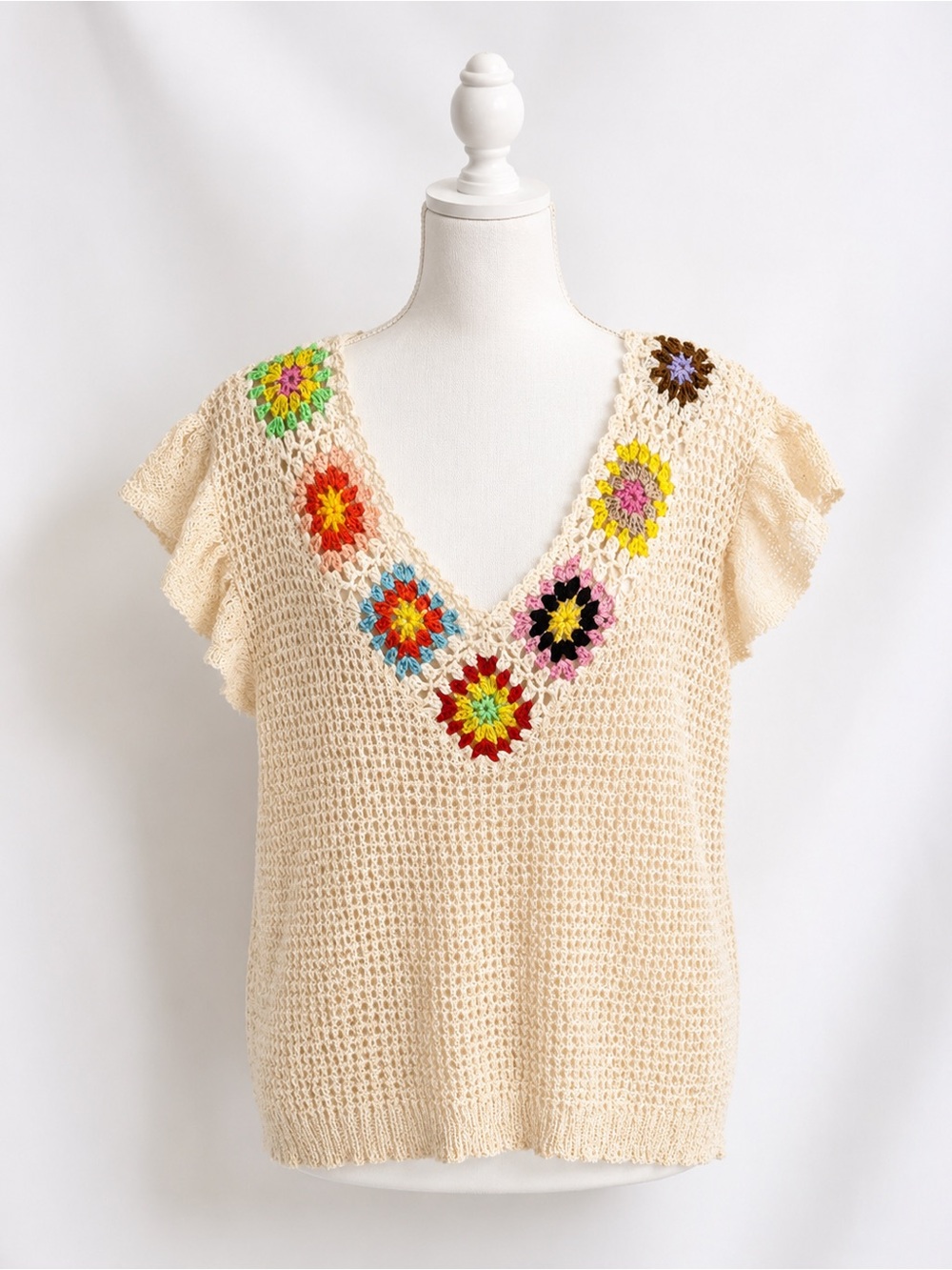 Urban Daisy Crochet Floral Sweater Top M/L Boho Cream Open Knit Cottagecore